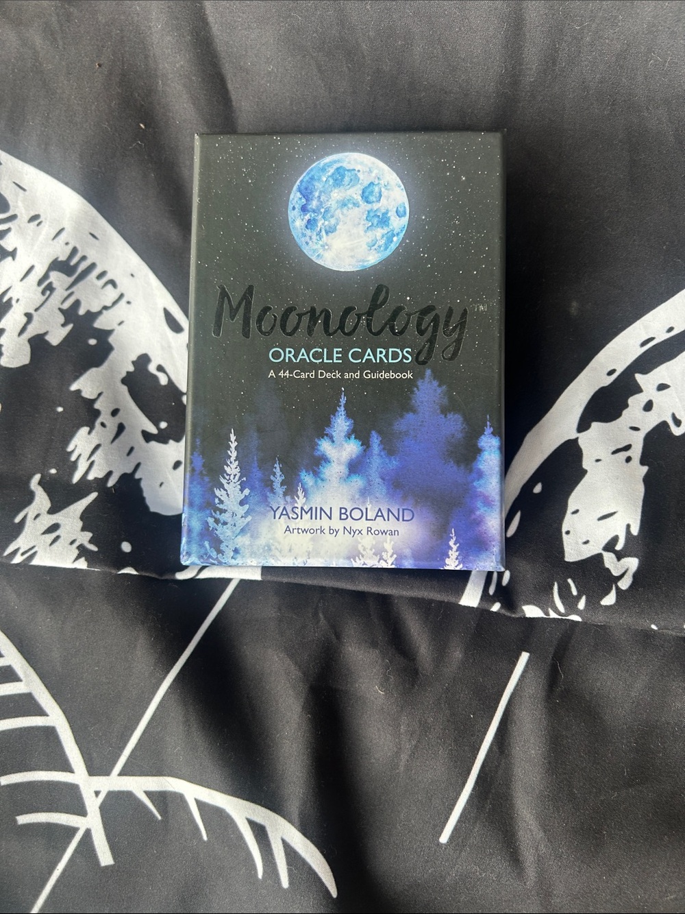 Moonology Oracle Cards - Picture 3 of 4